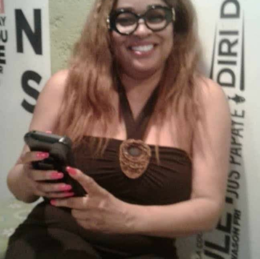 Meet your Posher, Adelede